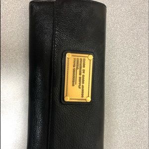 LIKE BRAND NEW Marc Jacobs Natasha Large Wallet